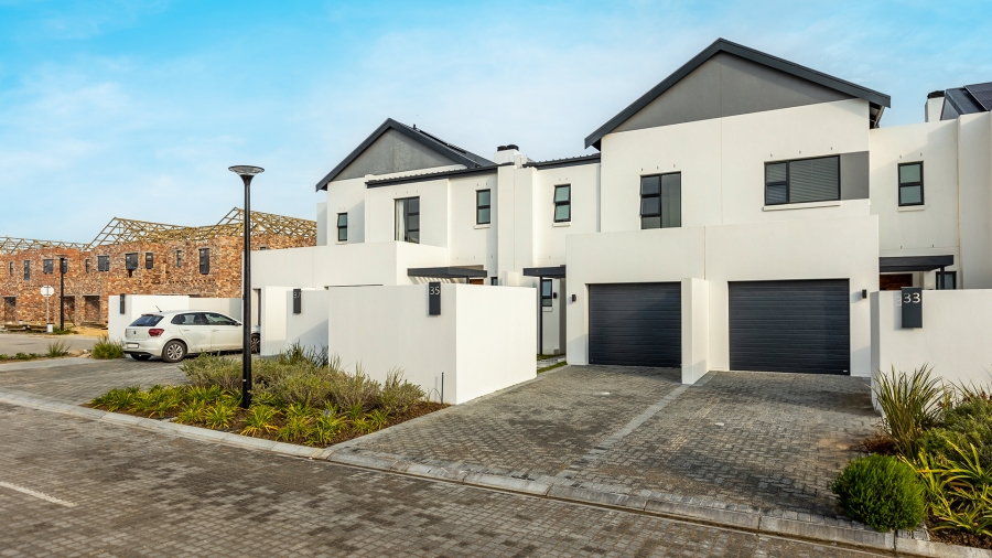2 Bedroom Property for Sale in Le Coste Estate Western Cape